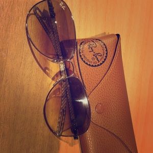 New Ray bans with Case